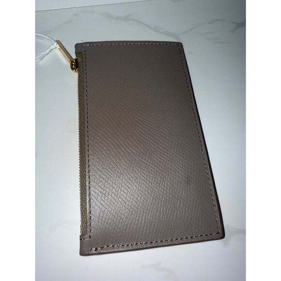 Celine Zipped Card Holder in Taupe Grained Leather - Picture 4 of 5